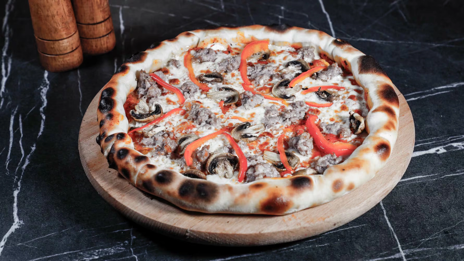 Infinity Lounge PIZZA INFINITY